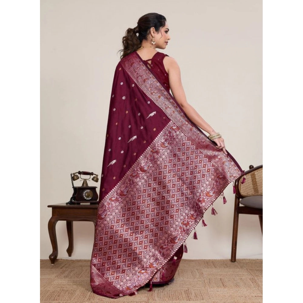 Generic Women's Jacquard Woven Saree With Unstitched Blouse 5.5Mtr (Maroon)