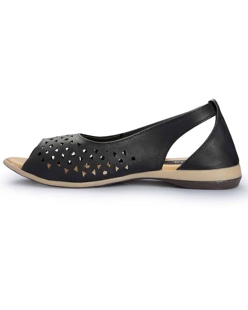 Black Solid Synthetic Leather Sandals