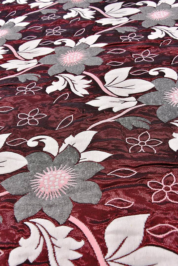 Queen Size Reversible Bedsheet With 2 Pillowcovers