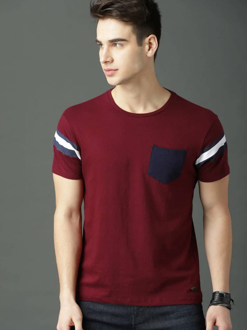 Men's Maroon Self Pattern Cotton Round Neck Tees