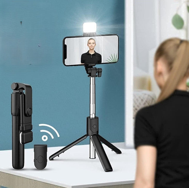Generic Selfie Stick R1s (Multicolor)