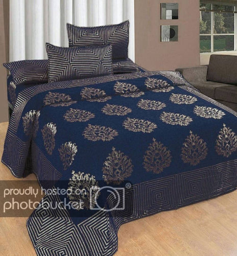 Chenille Queen Size Bedsheet With 2 Pillowcovers