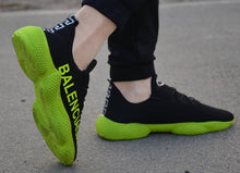Load image into Gallery viewer, Men&#39;s Stylish Black Green Ultra Lite Sports Sneaker