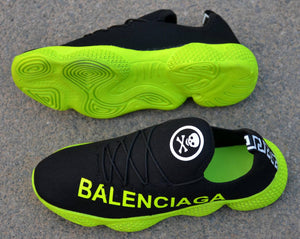 Men's Stylish Black Green Ultra Lite Sports Sneaker