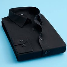 Load image into Gallery viewer, Men&#39;s Black Cotton Blend Solid Long Sleeves Regular Fit Formal Shirt