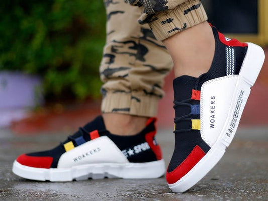 Men Multicoloured Self Design Mesh Sports Shoes