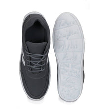 Load image into Gallery viewer, Trendy sport shoes for men